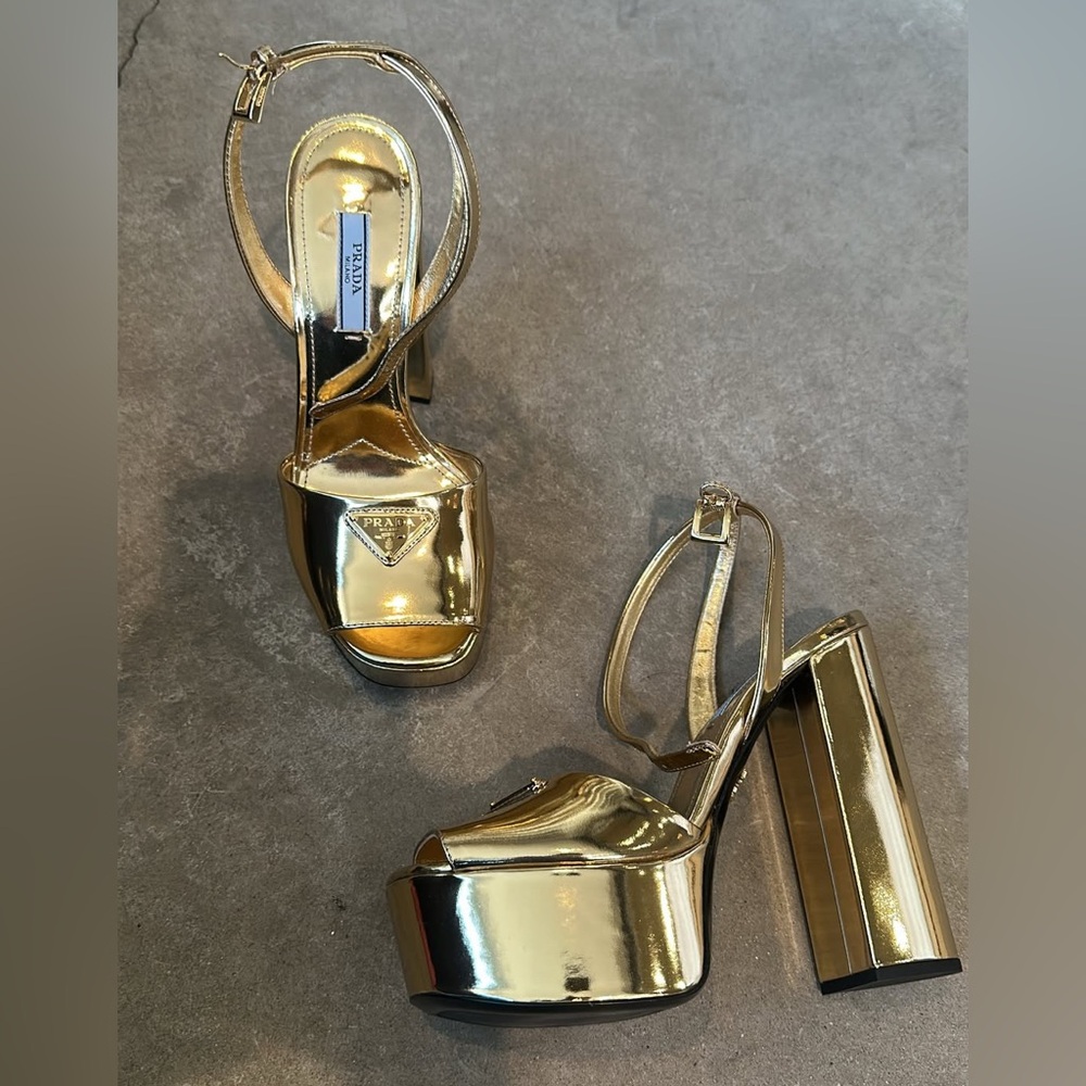 Prada Gold Leather logo Platform Heels / brand new!! - Picture 2 of 4